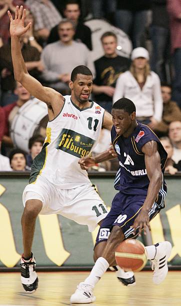 接任意球机 接任意球机