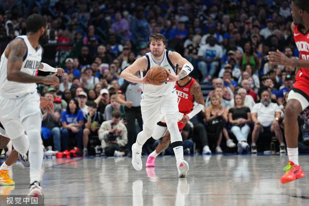 员陷入更大 员陷入更大